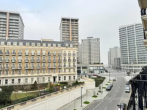 Satılır 4 otaqlı yeni tikili 132 m²