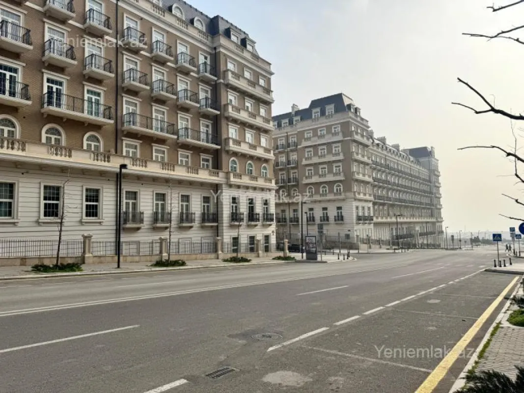 Satılır 4 otaqlı yeni tikili 132 m²