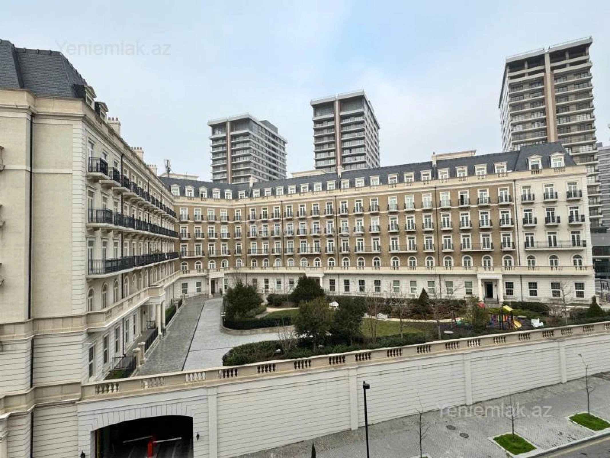 Satılır 4 otaqlı yeni tikili 132 m²