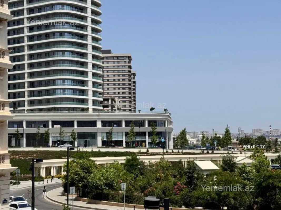 Satılır 4 otaqlı yeni tikili 148 m²