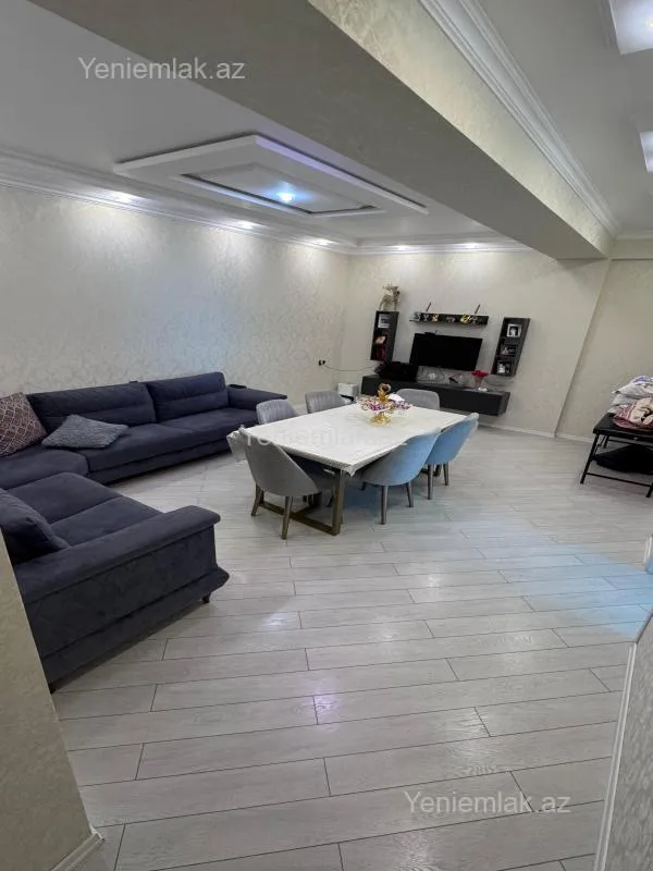 Satılır 3 otaqlı yeni tikili 95 m²