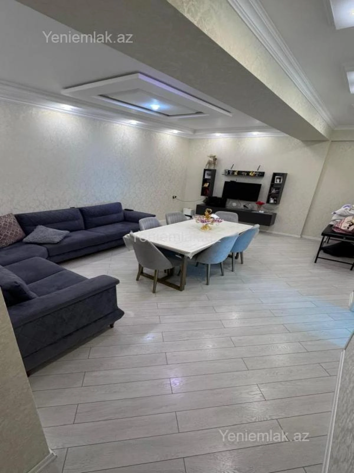 Satılır 3 otaqlı yeni tikili 95 m²