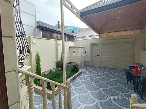 Satılır 6 otaqlı həyət evi 275 m²