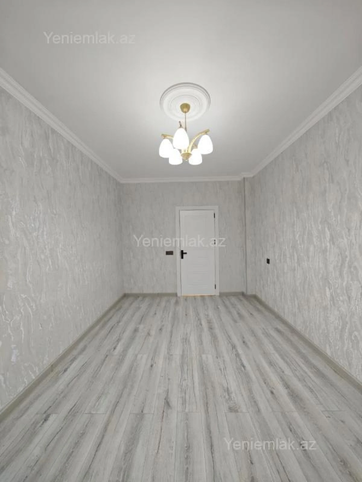 Satılır 3 otaqlı köhnə tikili 85 m²