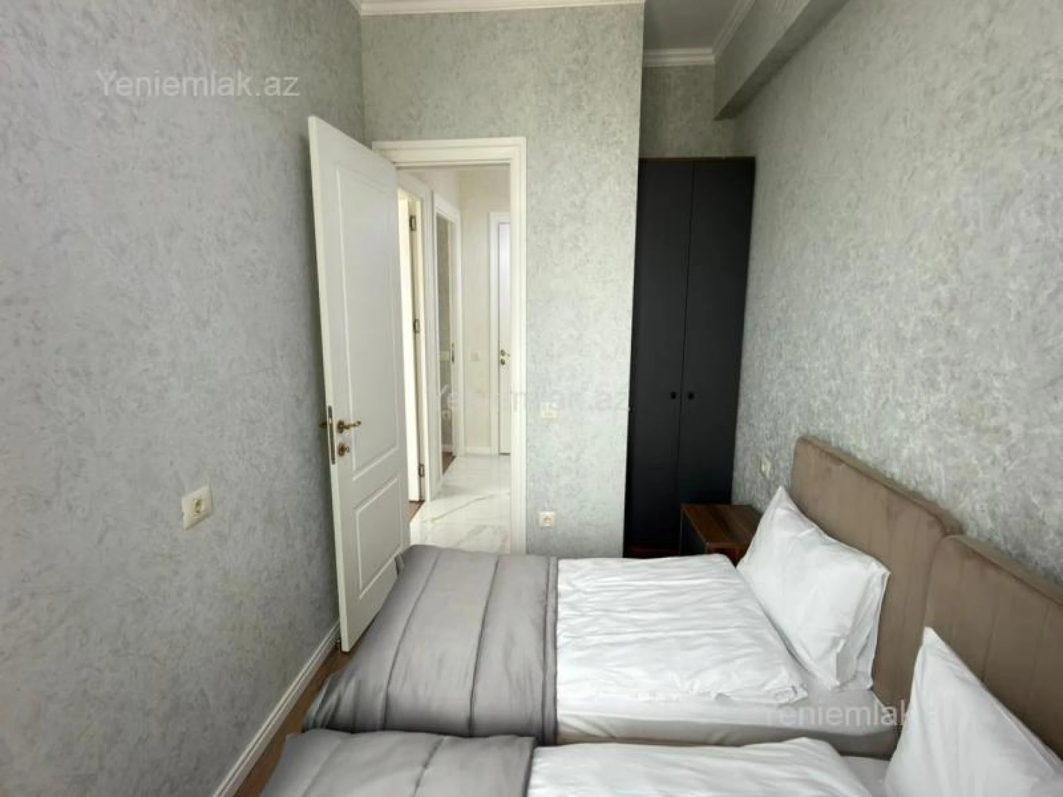 Satılır 3 otaqlı yeni tikili 50 m²