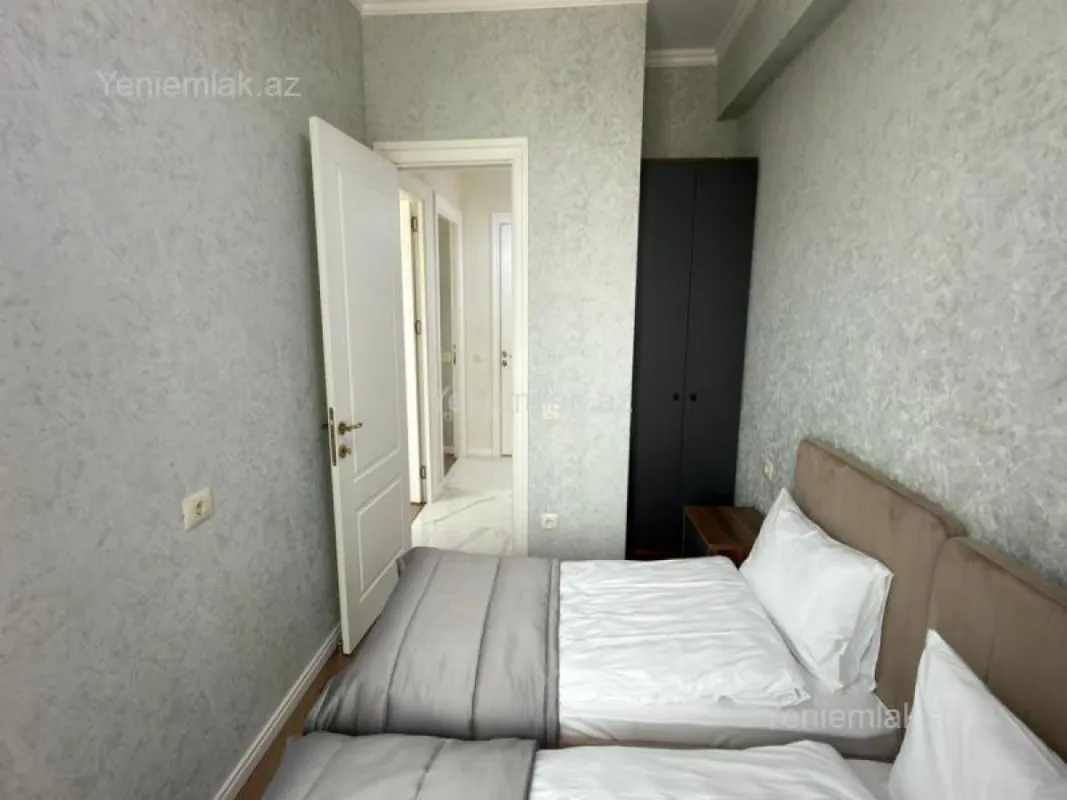 Satılır 3 otaqlı yeni tikili 50 m²