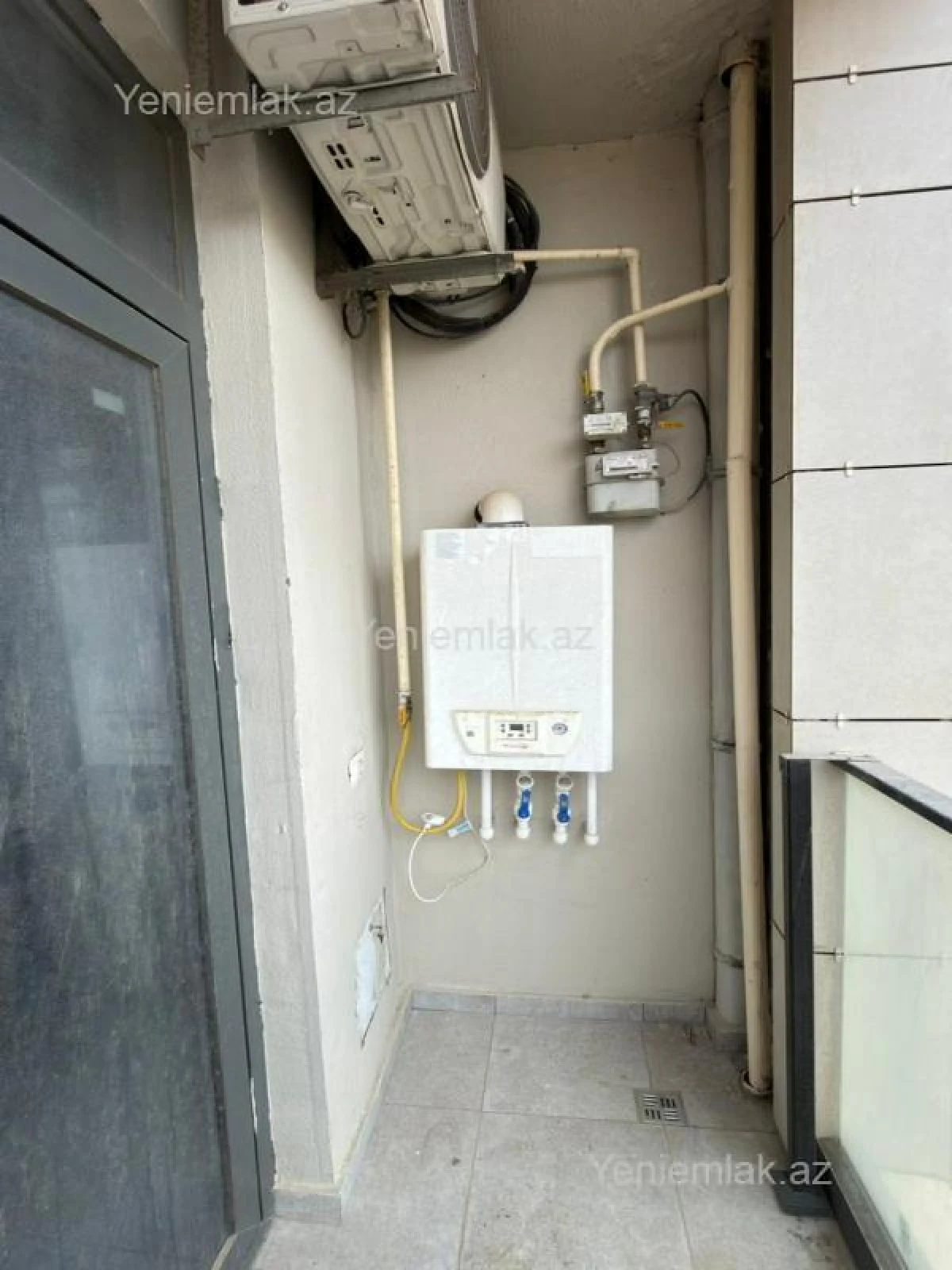 Satılır 3 otaqlı yeni tikili 50 m²