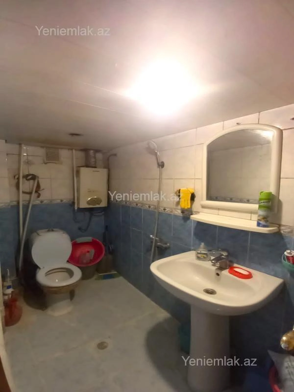 Satılır 2 otaqlı köhnə tikili 40 m²