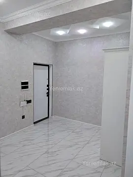 Satılır 3 otaqlı yeni tikili 80 m²