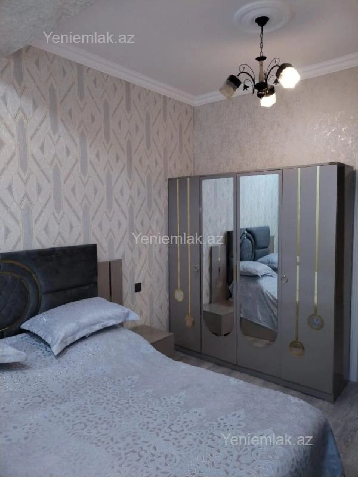 Satılır 3 otaqlı yeni tikili 80 m²