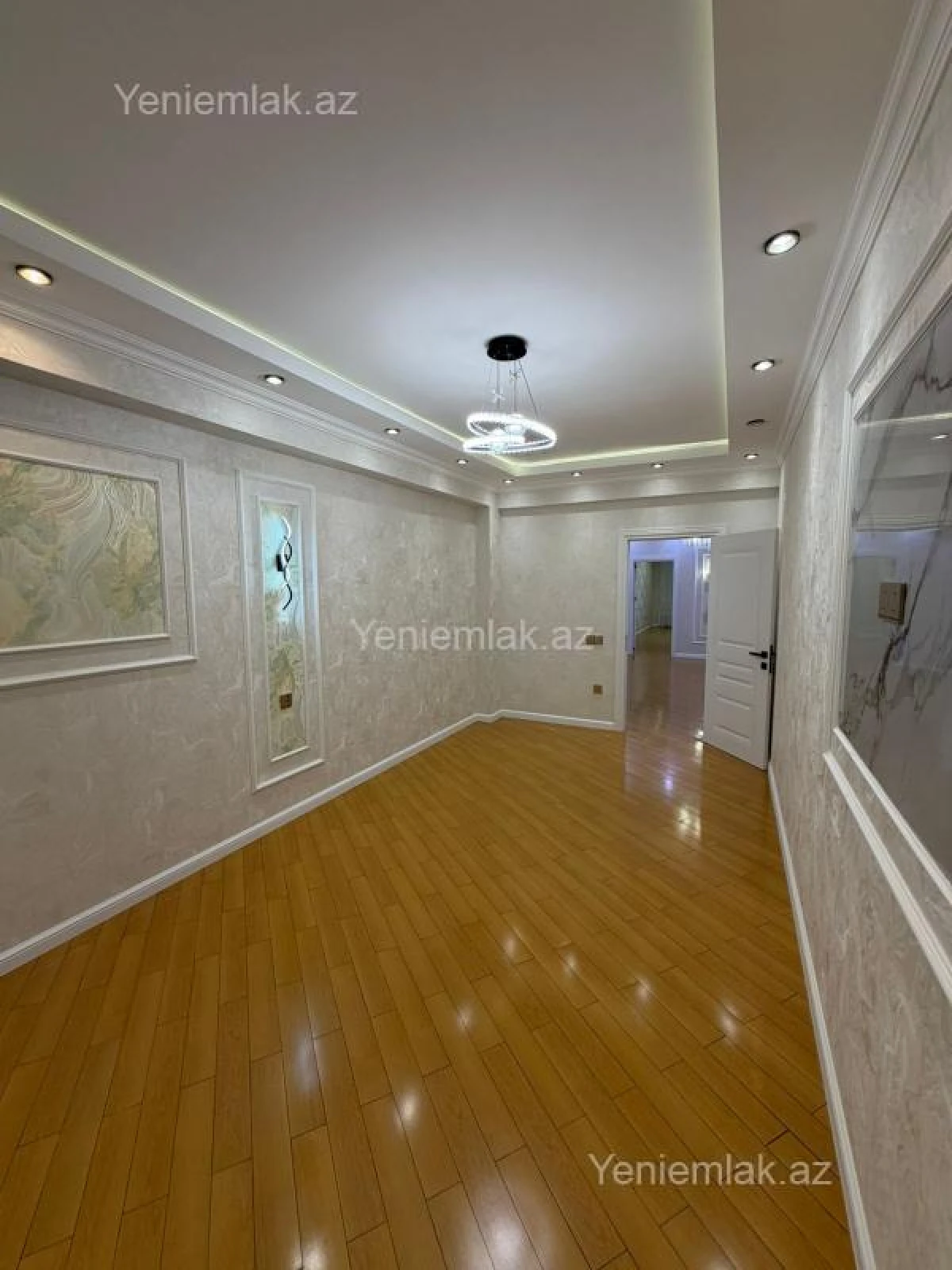 Satılır 3 otaqlı yeni tikili 150 m²