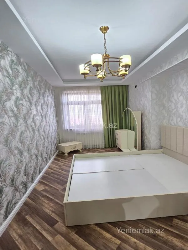 Satılır 2 otaqlı yeni tikili 76 m²