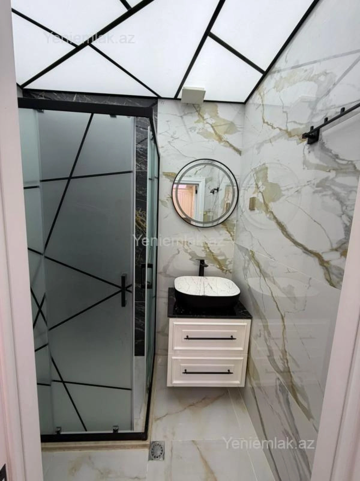 Satılır 2 otaqlı yeni tikili 55 m²