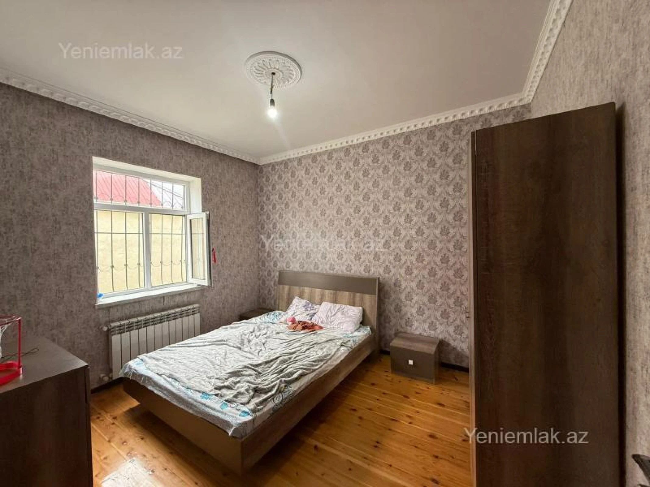 Satılır 4 otaqlı həyət evi 130 m²