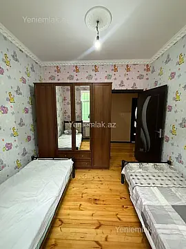 Satılır 4 otaqlı həyət evi 130 m²