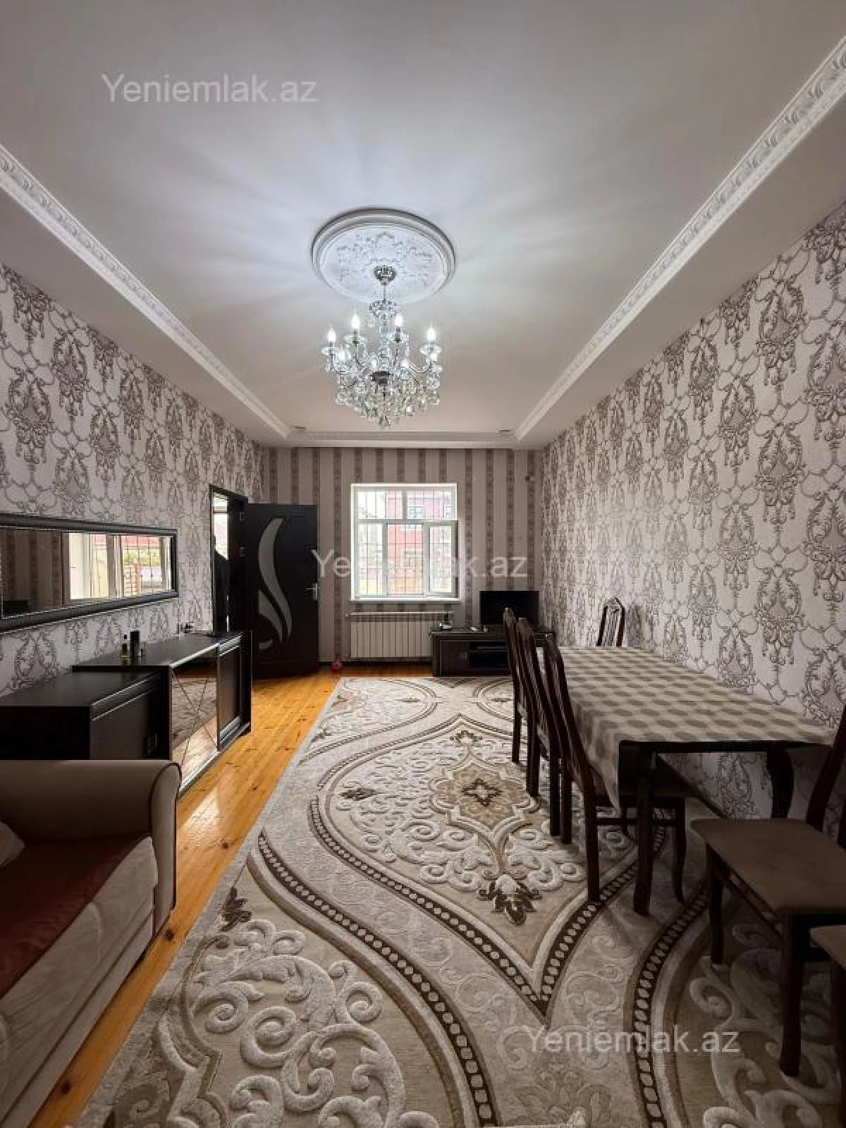 Satılır 4 otaqlı həyət evi 130 m²