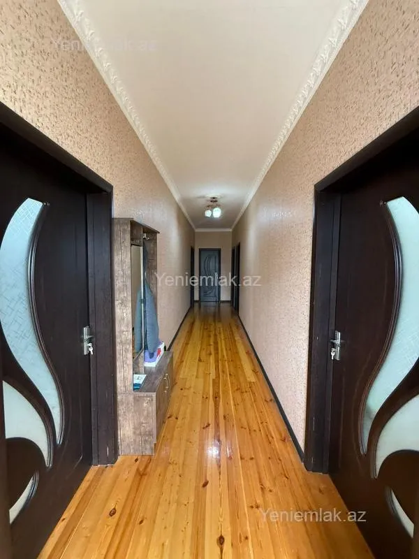 Satılır 4 otaqlı həyət evi 130 m²