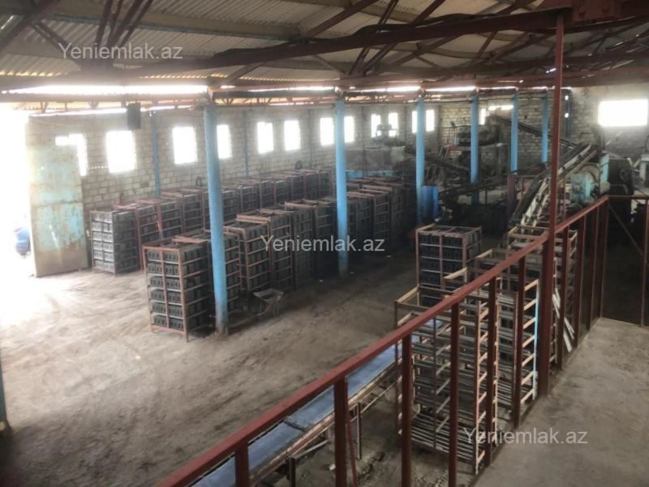 Satılır 16 otaqlı obyekt 3200 m²