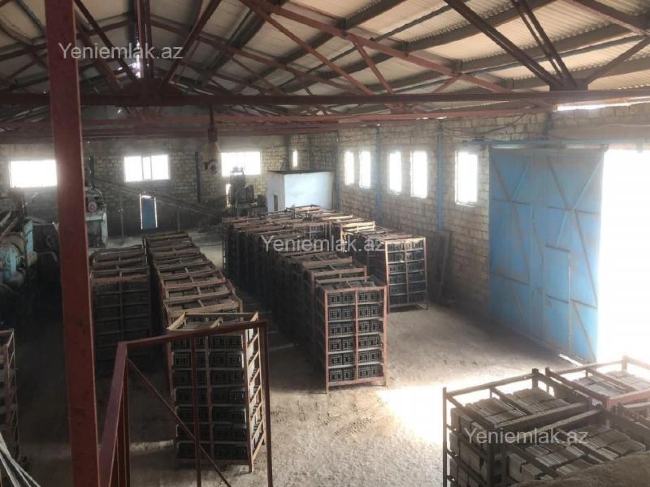 Satılır 16 otaqlı obyekt 3200 m²