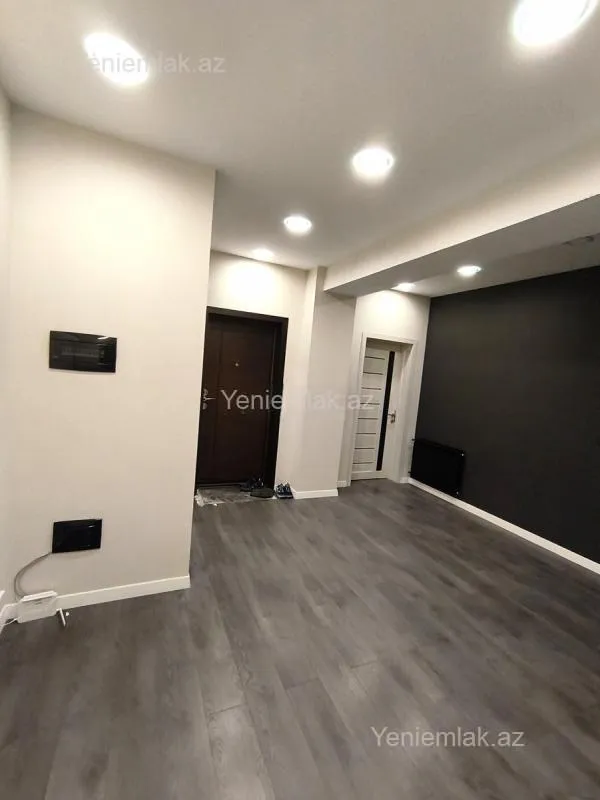 Satılır 3 otaqlı yeni tikili 127 m²