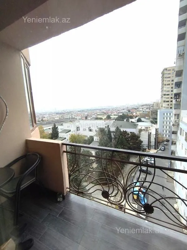 Satılır 3 otaqlı yeni tikili 127 m²