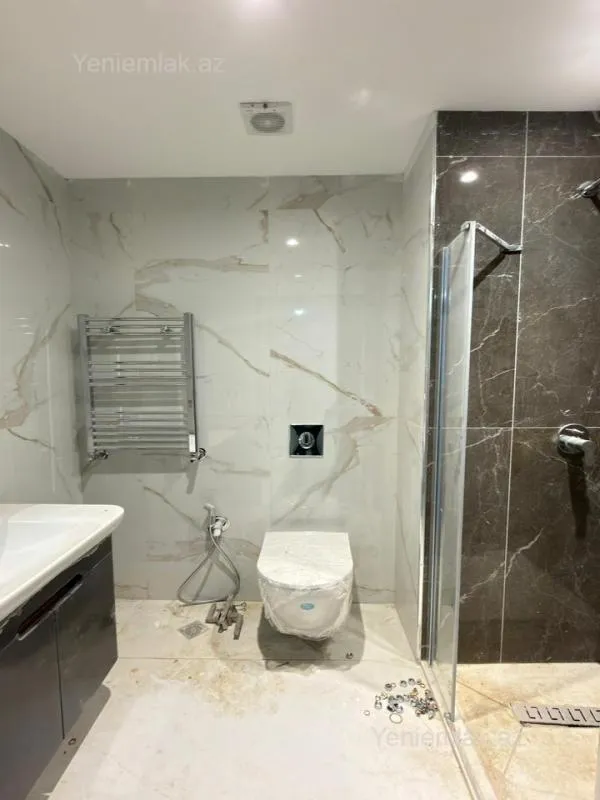 Satılır 3 otaqlı yeni tikili 83 m²