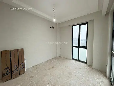 Satılır 3 otaqlı yeni tikili 83 m²