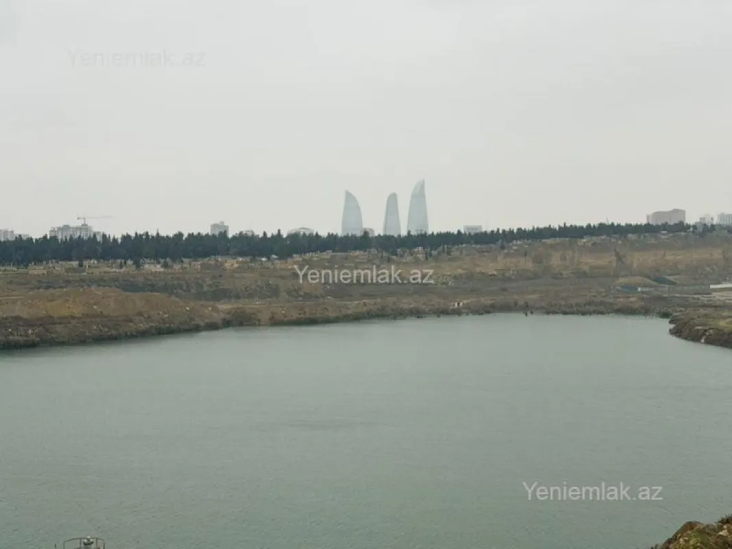 Satılır 3 otaqlı yeni tikili 83 m²