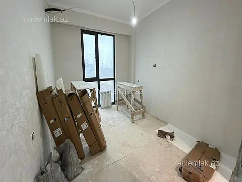 Satılır 3 otaqlı yeni tikili 83 m²