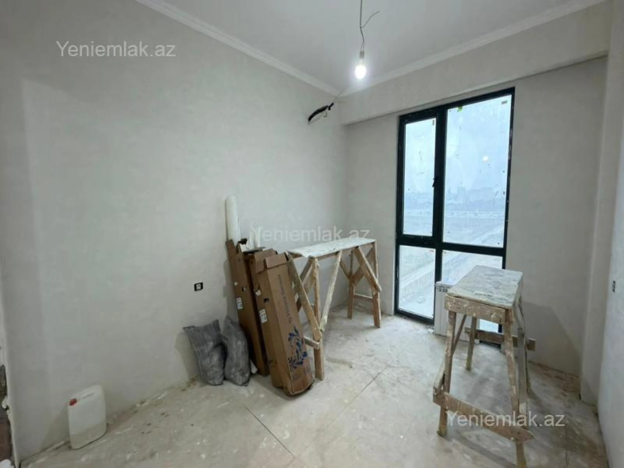 Satılır 3 otaqlı yeni tikili 83 m²