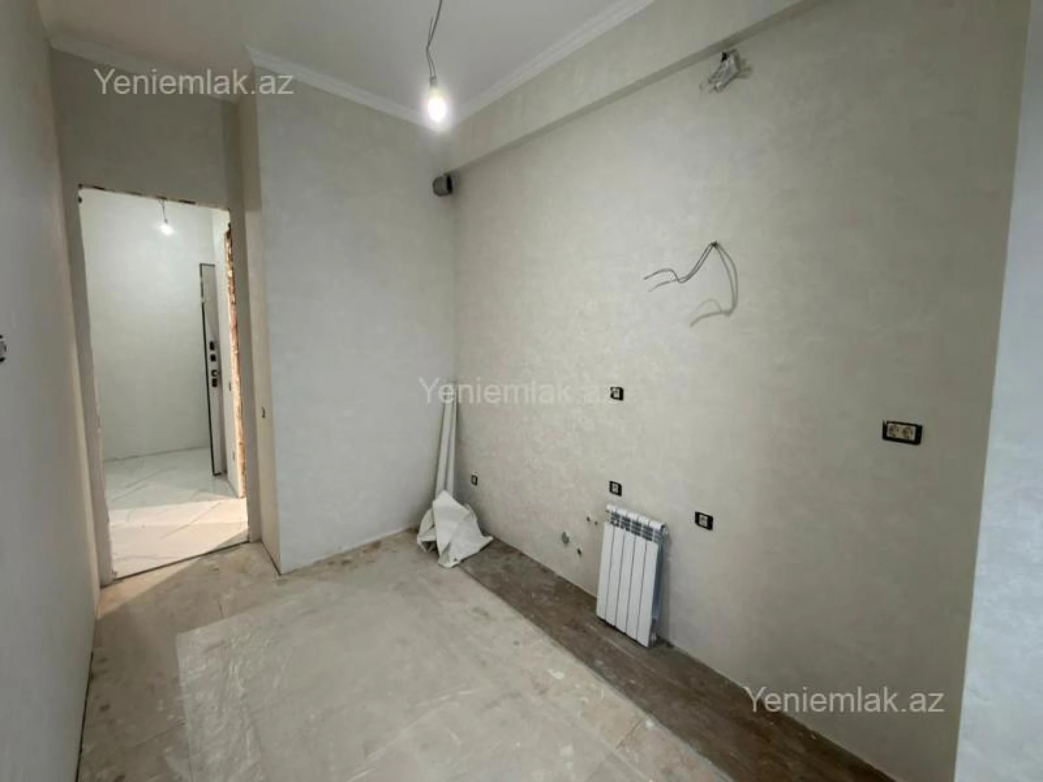 Satılır 3 otaqlı yeni tikili 83 m²