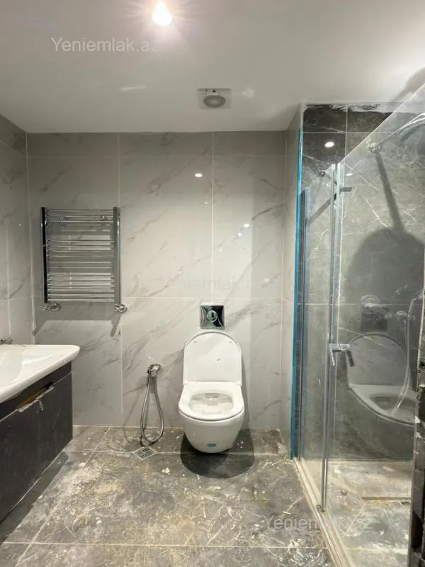 Satılır 3 otaqlı yeni tikili 71 m²