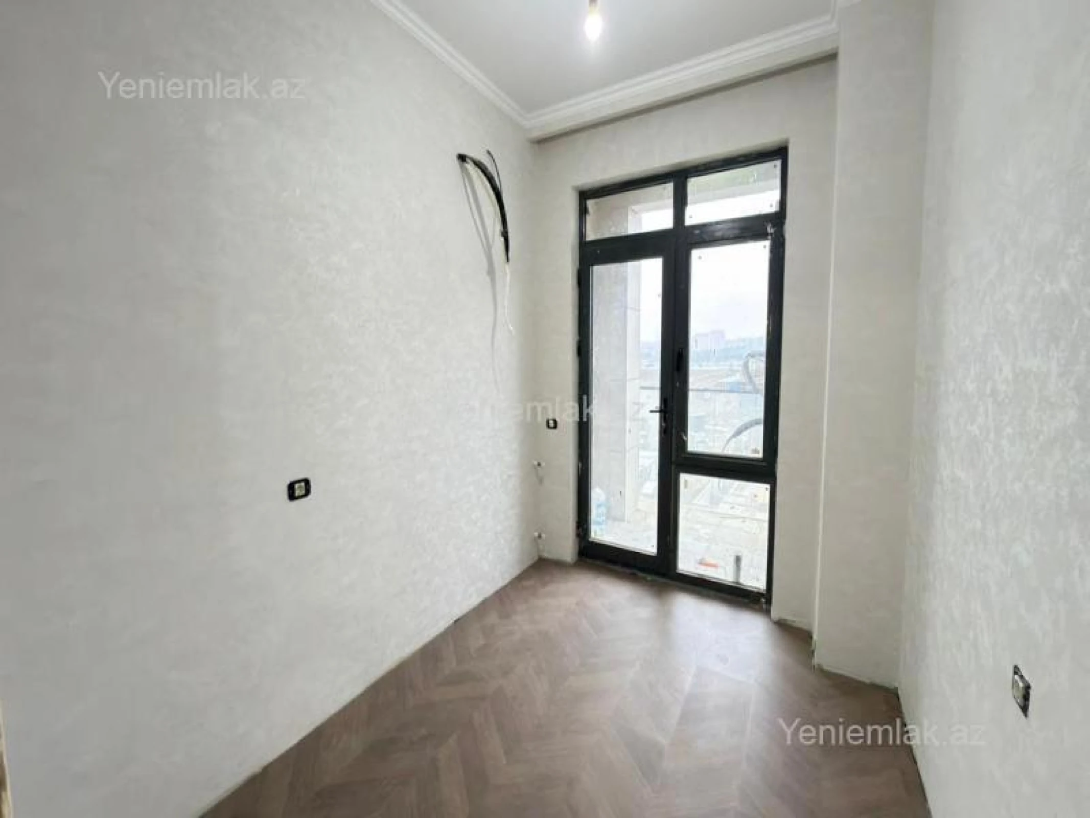 Satılır 3 otaqlı yeni tikili 71 m²