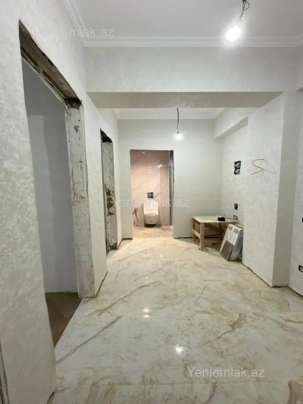 Satılır 3 otaqlı yeni tikili 71 m²