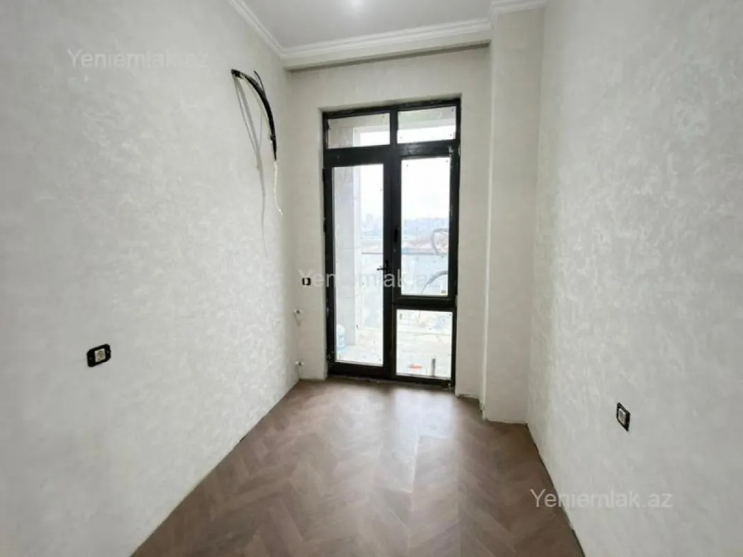 Satılır 3 otaqlı yeni tikili 71 m²