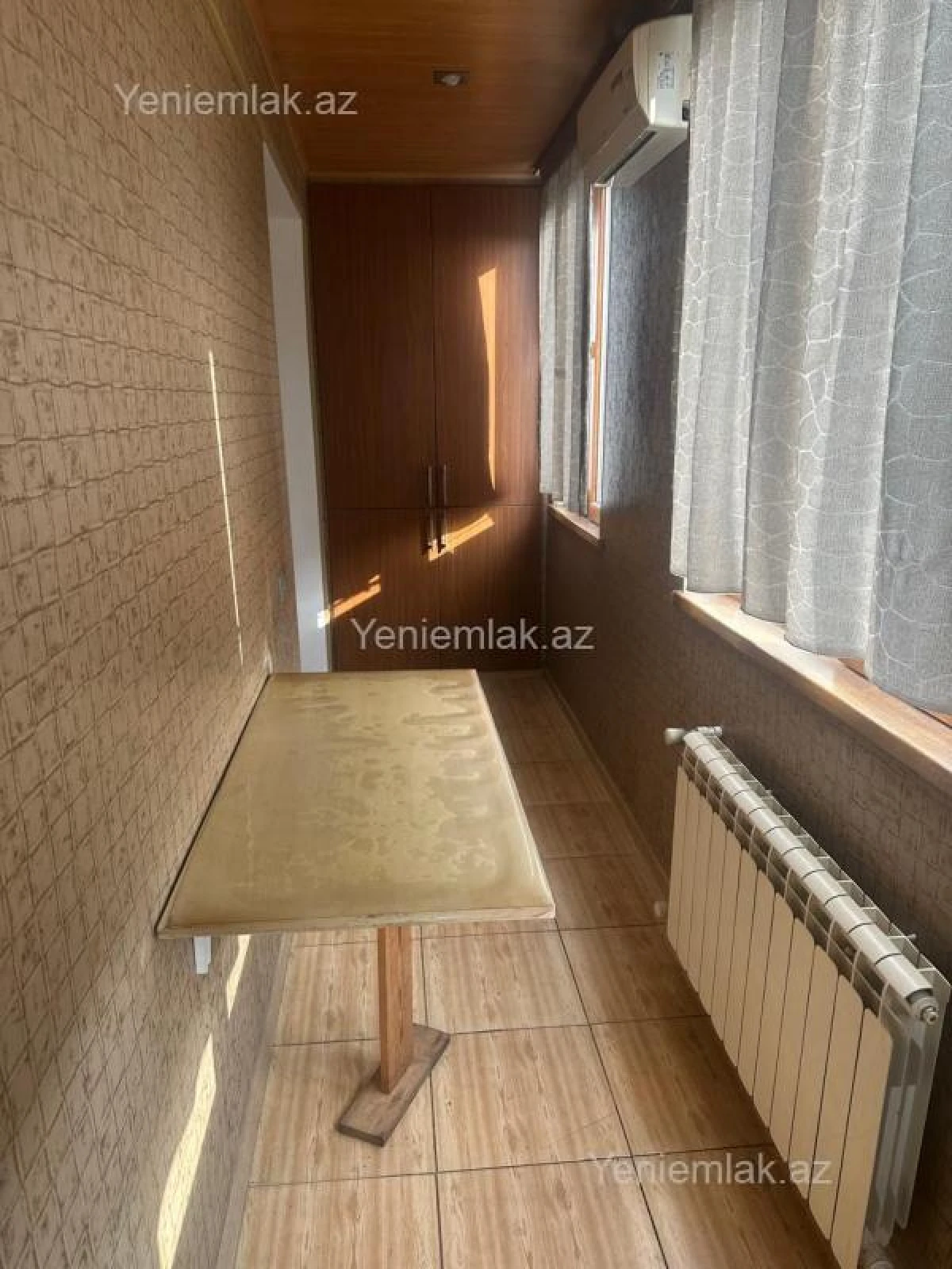 Satılır 3 otaqlı köhnə tikili 70 m²