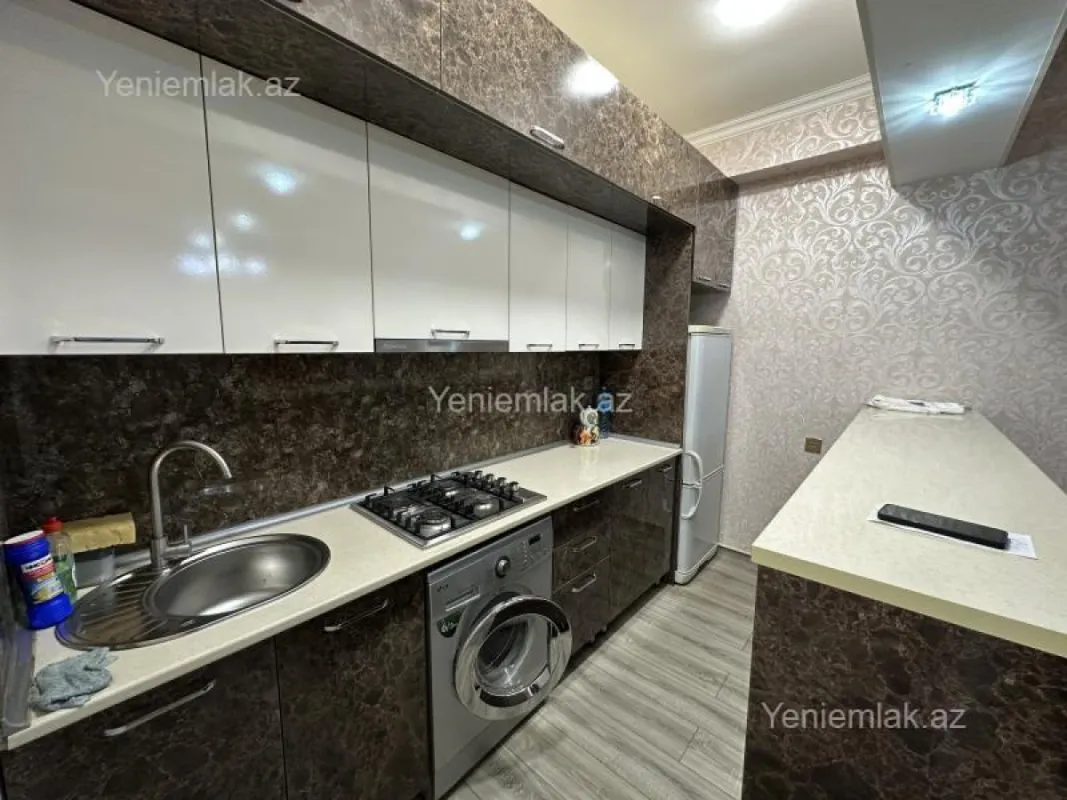 Satılır 2 otaqlı yeni tikili 70 m²
