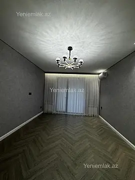 Satılır 3 otaqlı köhnə tikili 100 m²