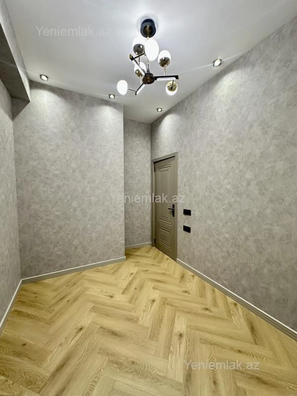 Satılır 2 otaqlı yeni tikili 40 m²