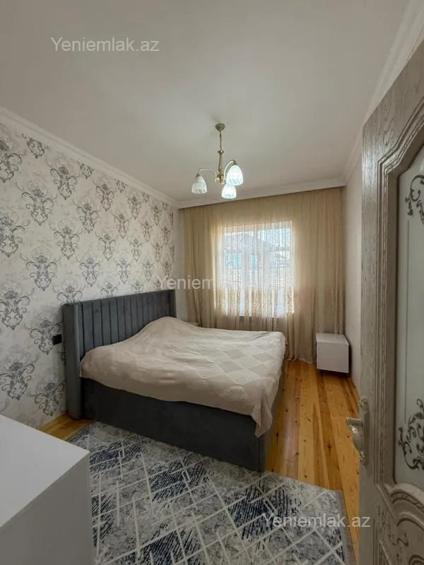 Satılır 3 otaqlı həyət evi 100 m²