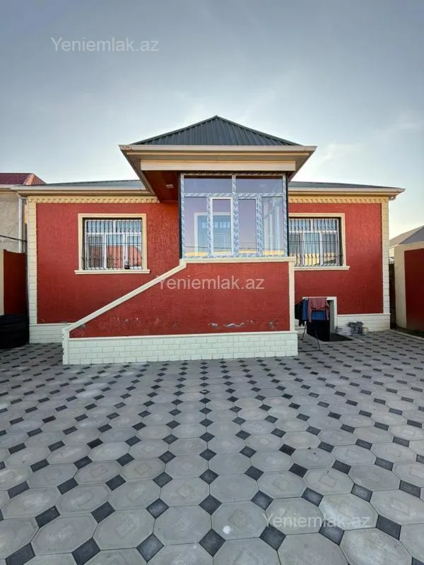 Satılır 3 otaqlı həyət evi 100 m²