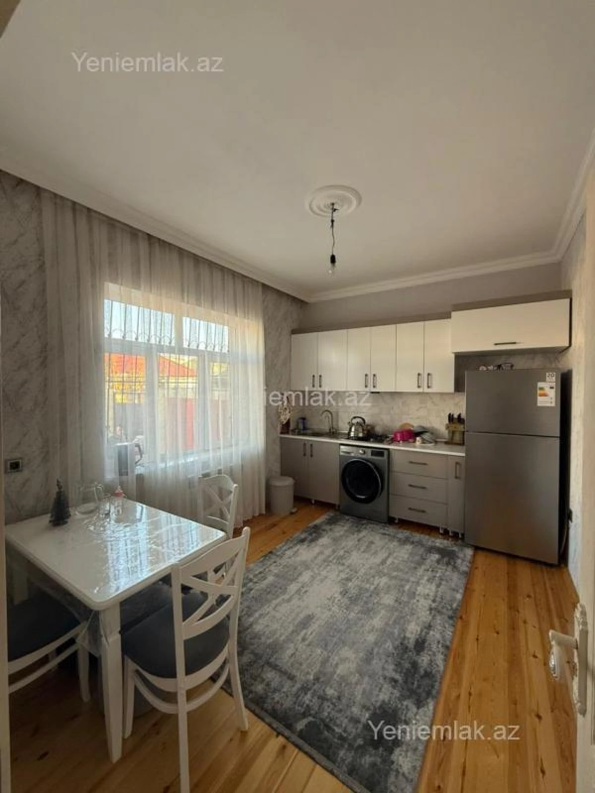 Satılır 3 otaqlı həyət evi 100 m²