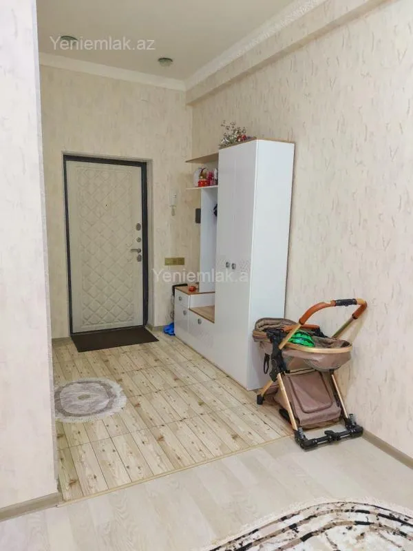 Satılır 2 otaqlı yeni tikili 75 m²