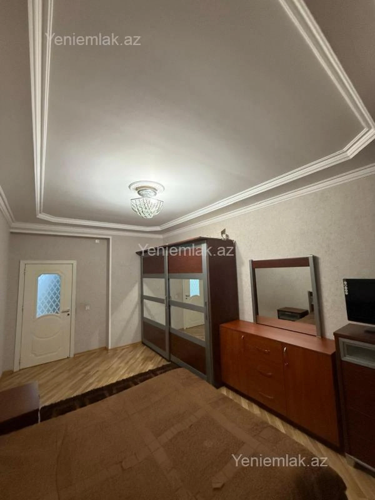 Satılır 2 otaqlı yeni tikili 90 m²