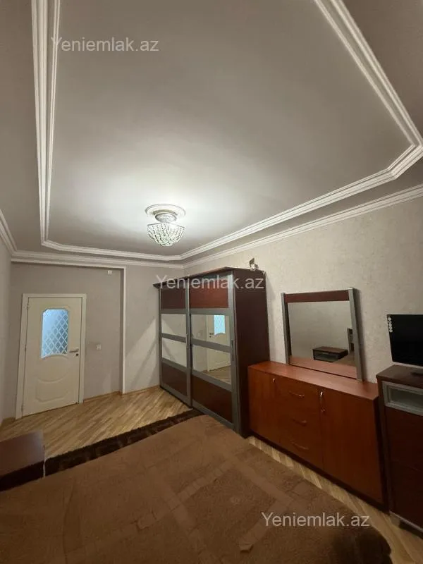 Satılır 2 otaqlı yeni tikili 90 m²