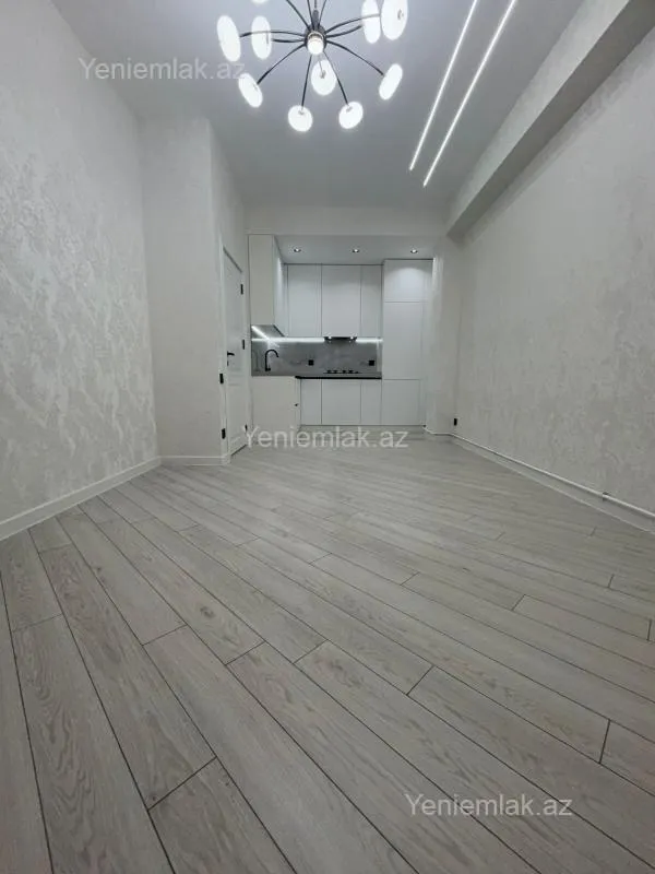 Satılır 2 otaqlı yeni tikili 60 m²