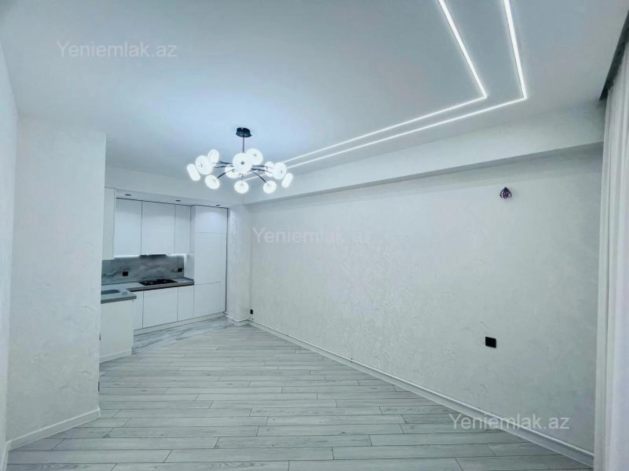 Satılır 2 otaqlı yeni tikili 60 m²