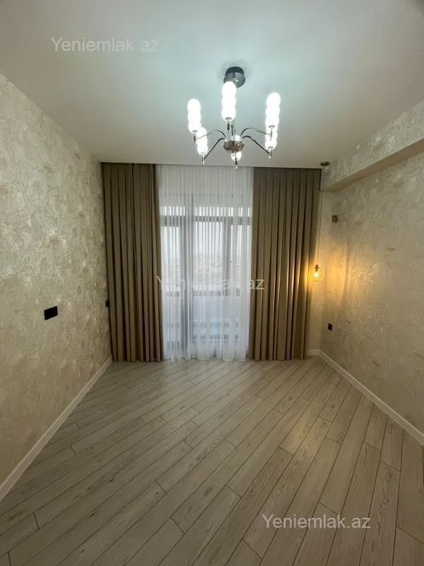 Satılır 2 otaqlı yeni tikili 60 m²