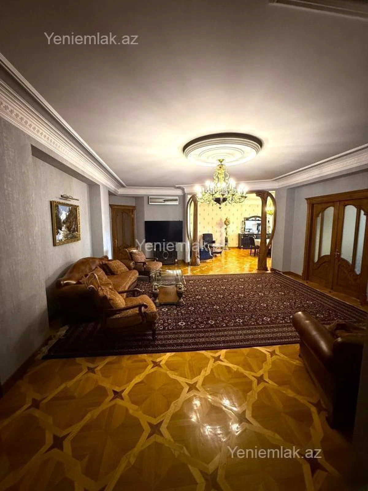 Satılır 5 otaqlı yeni tikili 250 m²