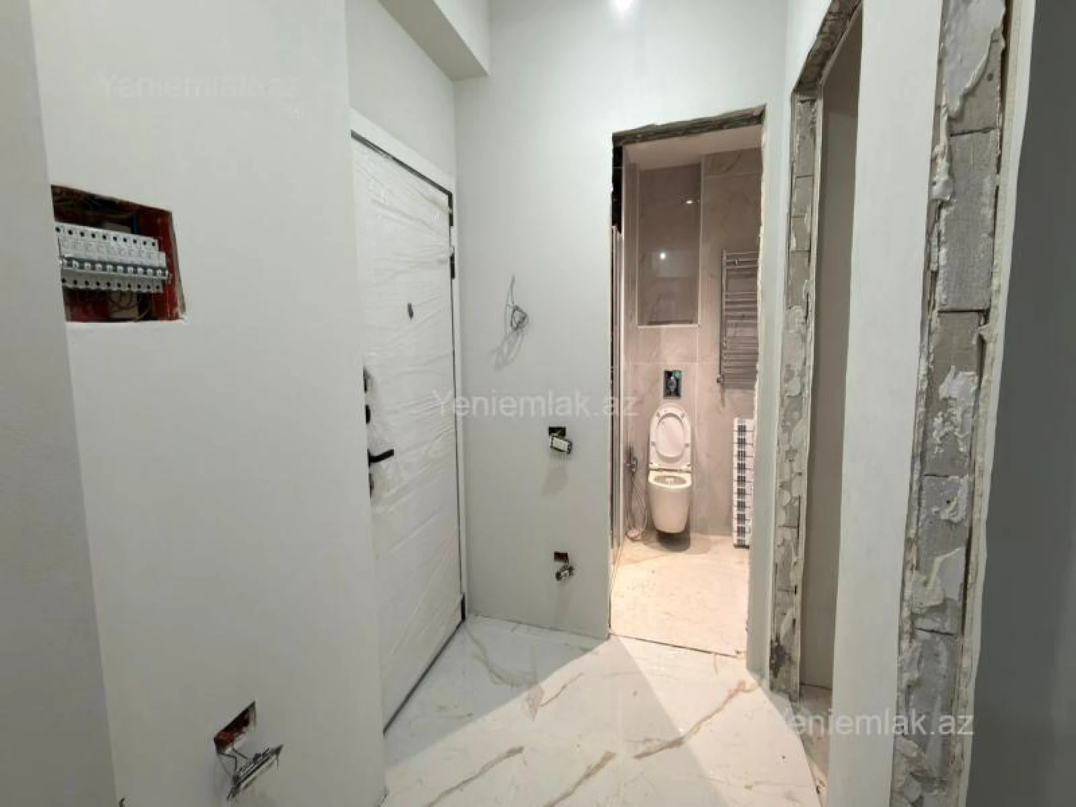 Satılır 2 otaqlı yeni tikili 56 m²